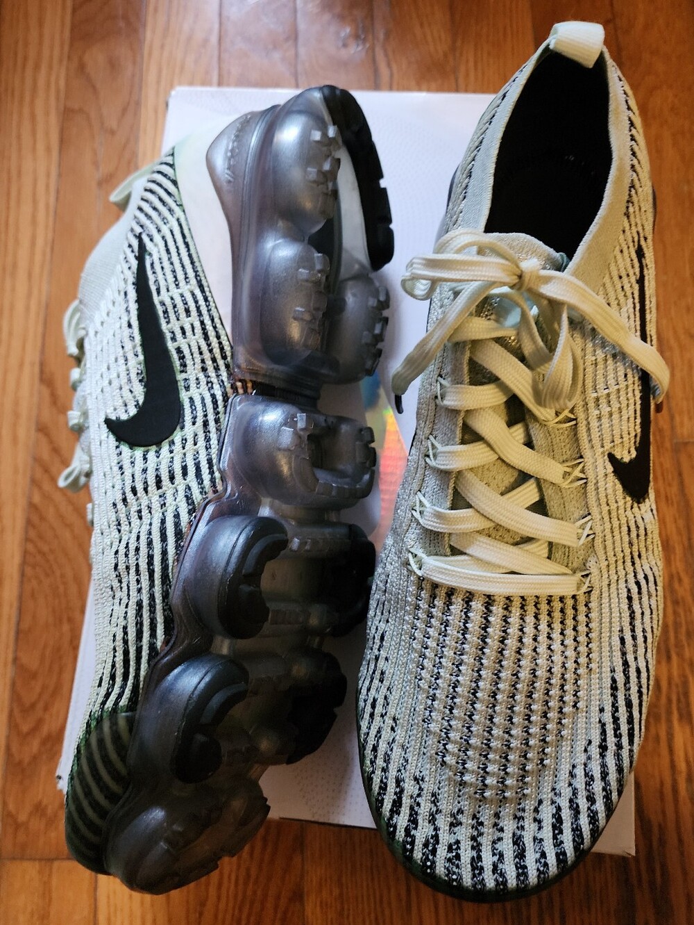 Nike Air VaporMax Flyknit 3 sneakers in the "Zebra" (Mint/Black) RARE COLOR Sz12 - Picture 3 of 7